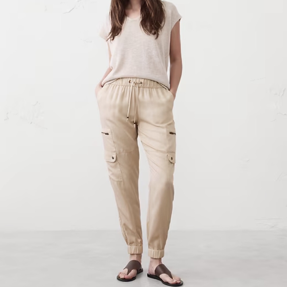 Banana Republic High Rise Tencel Joggers